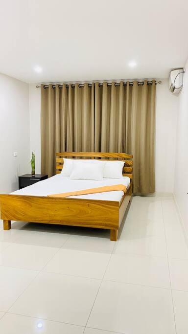 Lovely 4-Bedroom Holiday Home With Free Parking. Лаутока Экстерьер фото