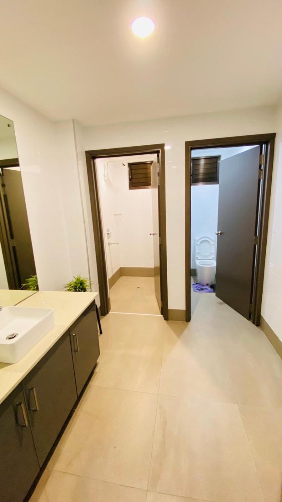 Lovely 4-Bedroom Holiday Home With Free Parking. Лаутока Экстерьер фото